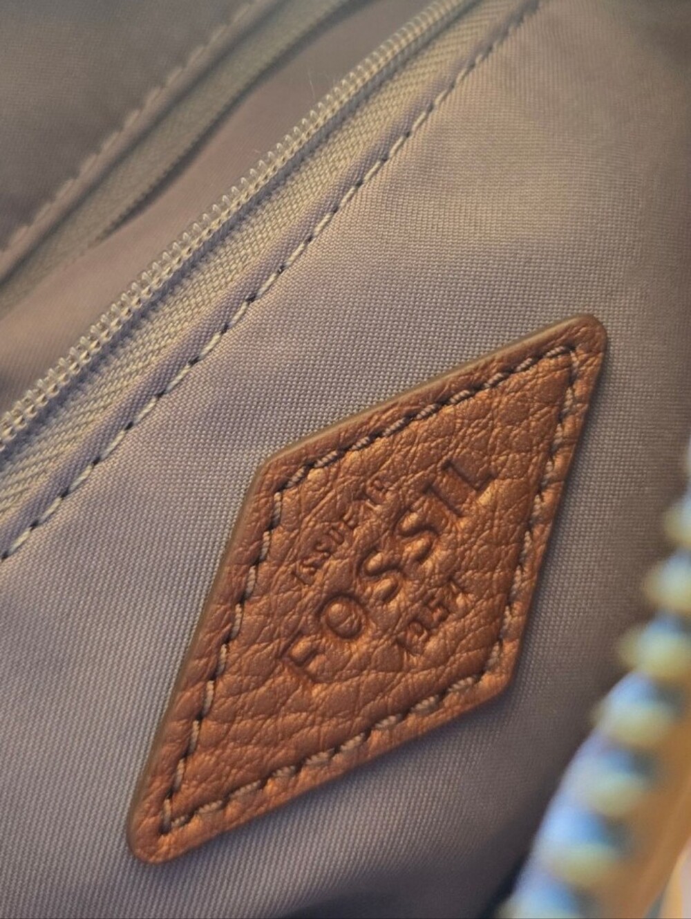 FOSSIL Blue  Leather Crossbody Bag New - Picture 5 of 7